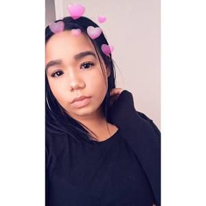 Meet your Posher, Jillian